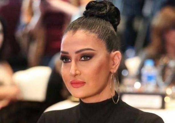 غادة عبد الرازق تحذف أصدقاءها وما فعلته صدم الجميع!