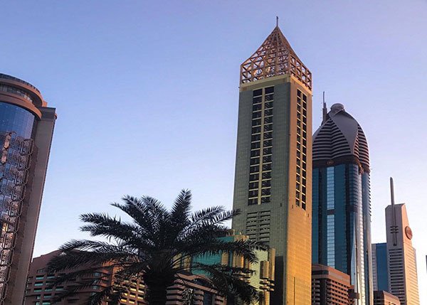 دبي تفتتح "جيفورا" أطول فندق في العالم