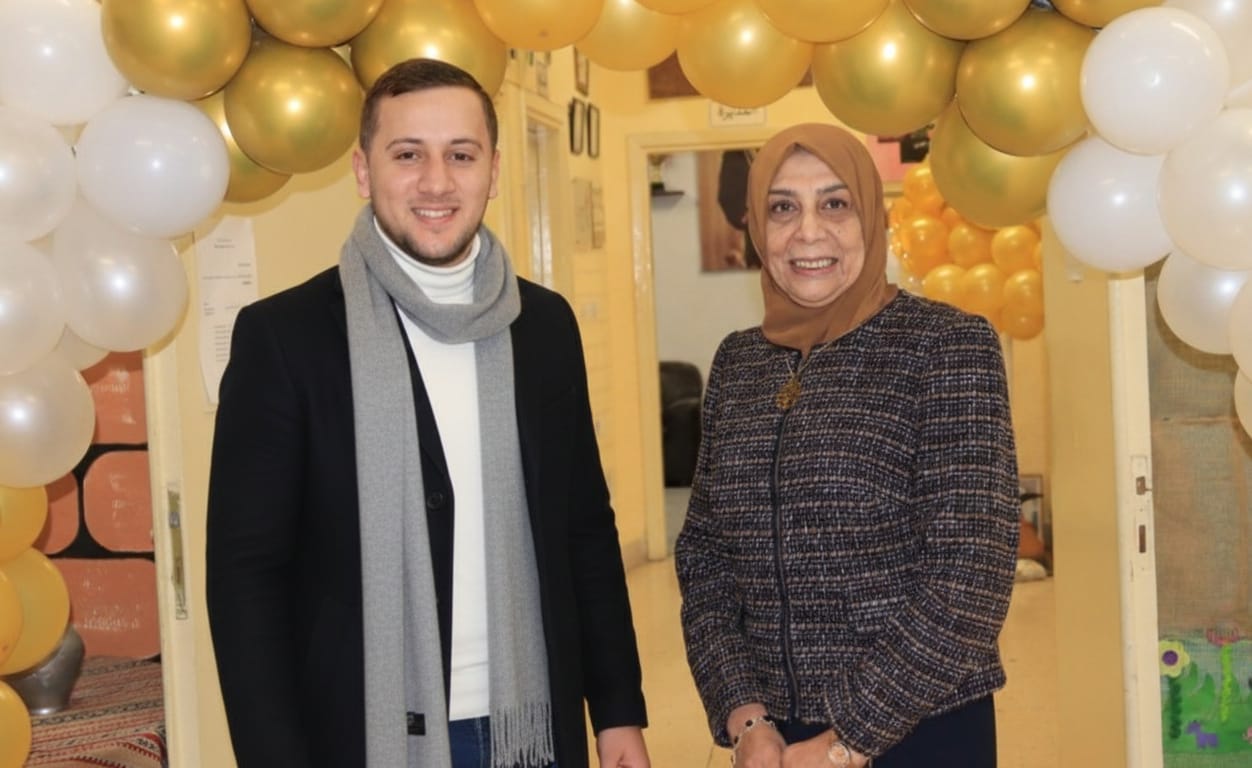 دكتور بزبز يكتب : رائدة العاصي… حين تكون القيادة التربوية رسالة ويغدو التقاعد تتويجًا لمسيرة إنسانية راقية 