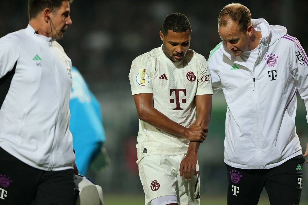 كسر في ذراع جنابري لاعب بايرن ميونيخ يبعده عن الملاعب عدة أسابيع