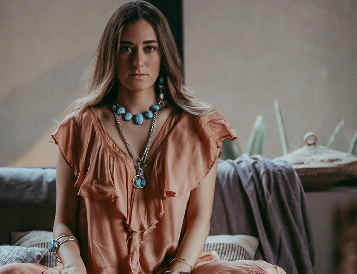 بالفيديو  ..  أمينة خليل ترد على تصريحات حورية فرغلي: ليست ابنة خالتي
