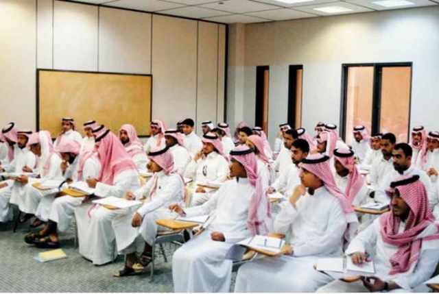 بالأرقام ..  الجامعات السعودية تقبل طلابًا أكثر من طاقتها