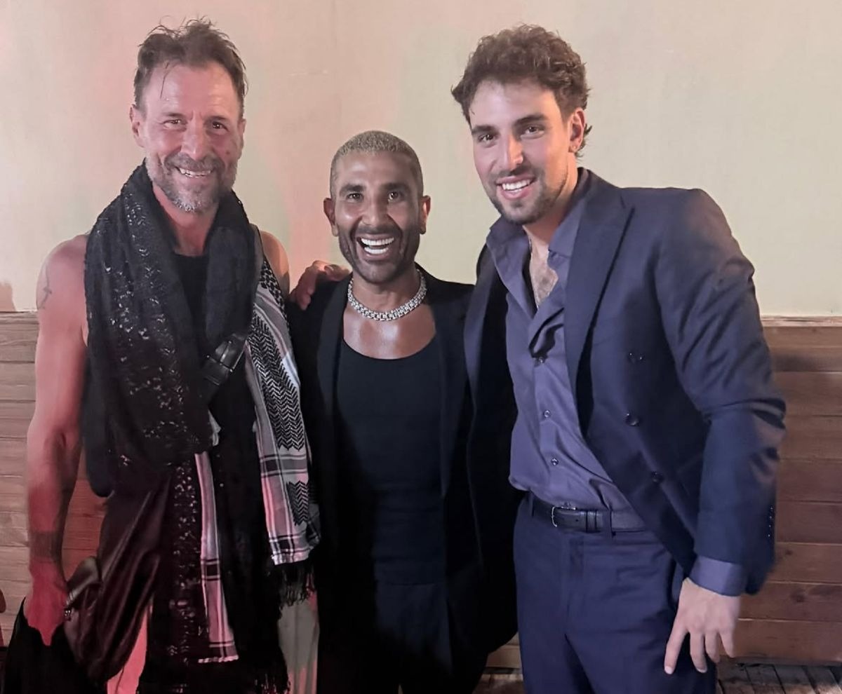 أحمد سعد يمازح سانت ليفانت ووالده: "عمي ليفانت أظرف من سان بكتير"