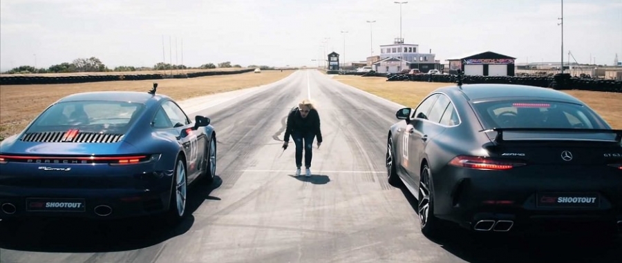 اعرف من الأسرع سيارة كاريرا S كوبيه الجديدة أم AMG GT 63 S 4Matic