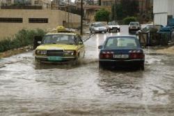 فلسطين : أمطار وعواصف وسيول حتى يوم الجمعة