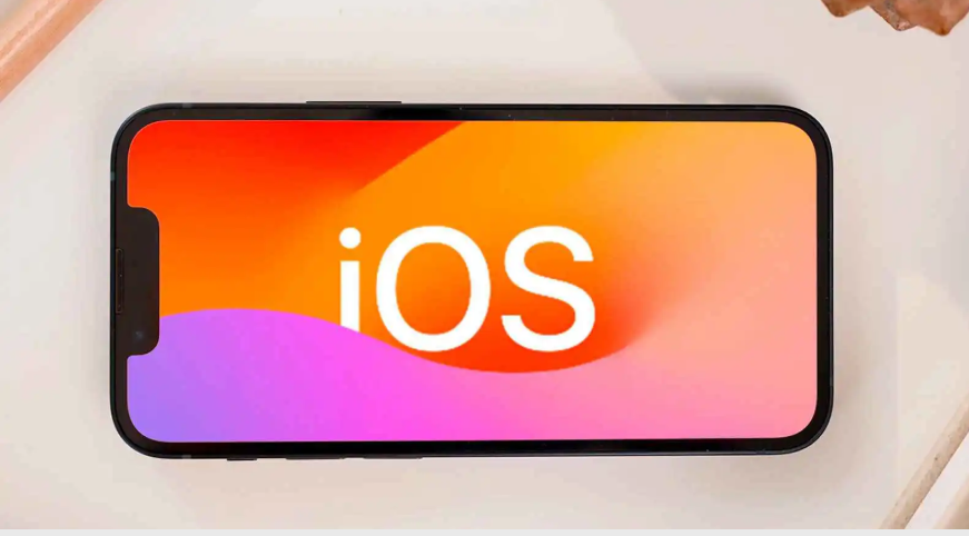 "أبل" تعالج ثغرة كانت تحتفظ ببيانات الإشعارات المحذوفة