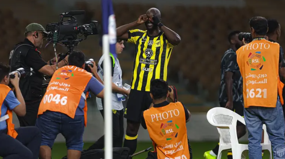 الاتحاد يعبر الخليج بهدف دانيلو بيريرا