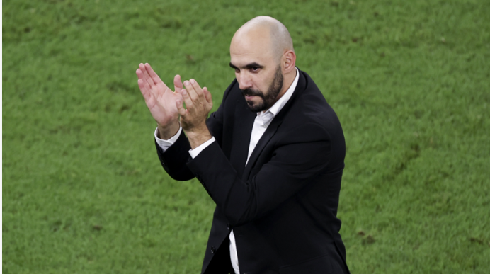 رئيس "الفيفا" يفاجئ الركراكي بعد رحيله عن تدريب المنتخب المغربي