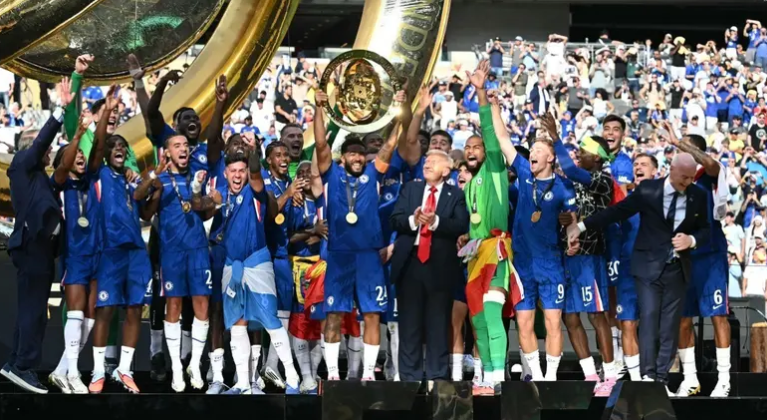 "حذرونا" ..  لاعب تشيلسي يسرد قصة جديدة بخصوص ترمب أثناء التتويج