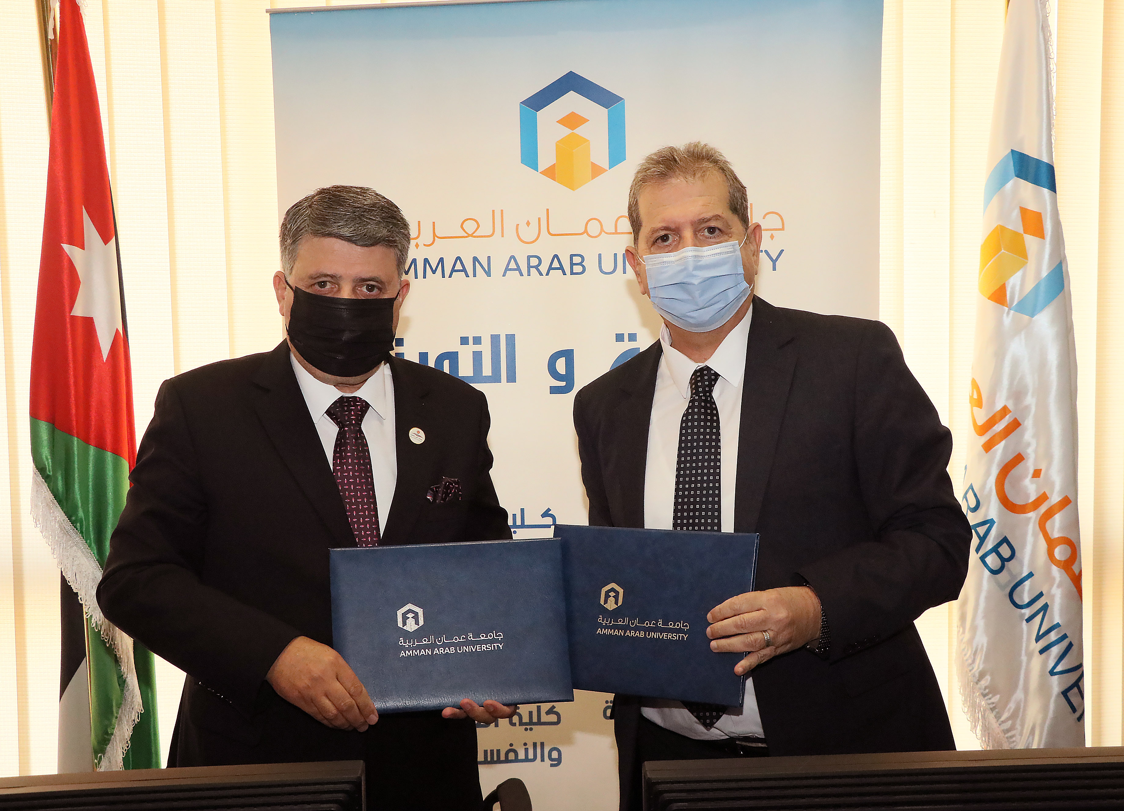توقيع مذكرة تفاهم بين جامعة عمان العربية وجمعية عَون الثقافية الوطنية