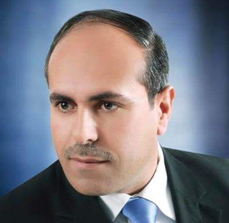 الزي العسكري وسهام المتربصين