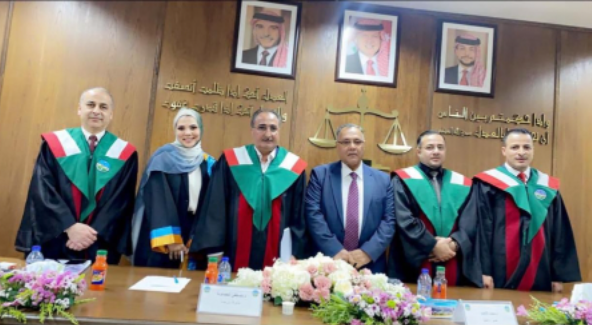 لارا ابراهيم العابد  ..  مبارك الماجستير