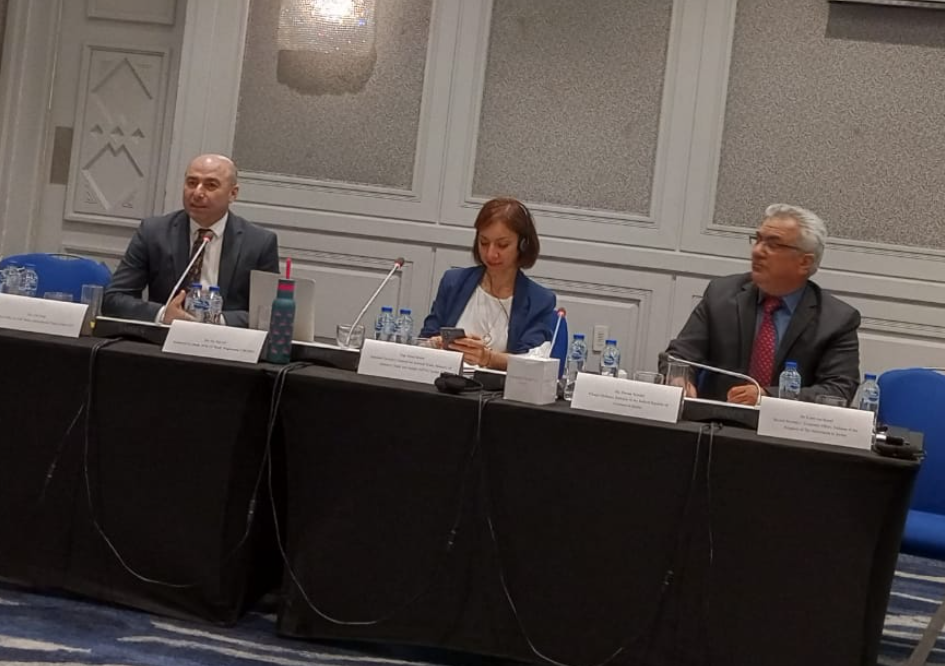"الصناعة والتجارة " تعقد ورشة عمل حول جاهزية التجارة الإلكترونية في الأردن