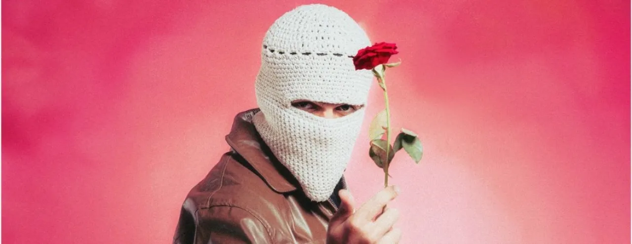 بعد عامين ..  نقابة المهن الموسيقية في مصر تكشف هوية "توو ليت"