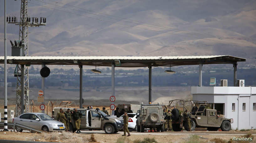 الاحتلال يخفف من القيود المفروضة على الحدود مع الأردن