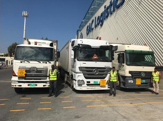 عبور أول 3 شاحنات إماراتية من الأردن إلى لبنان