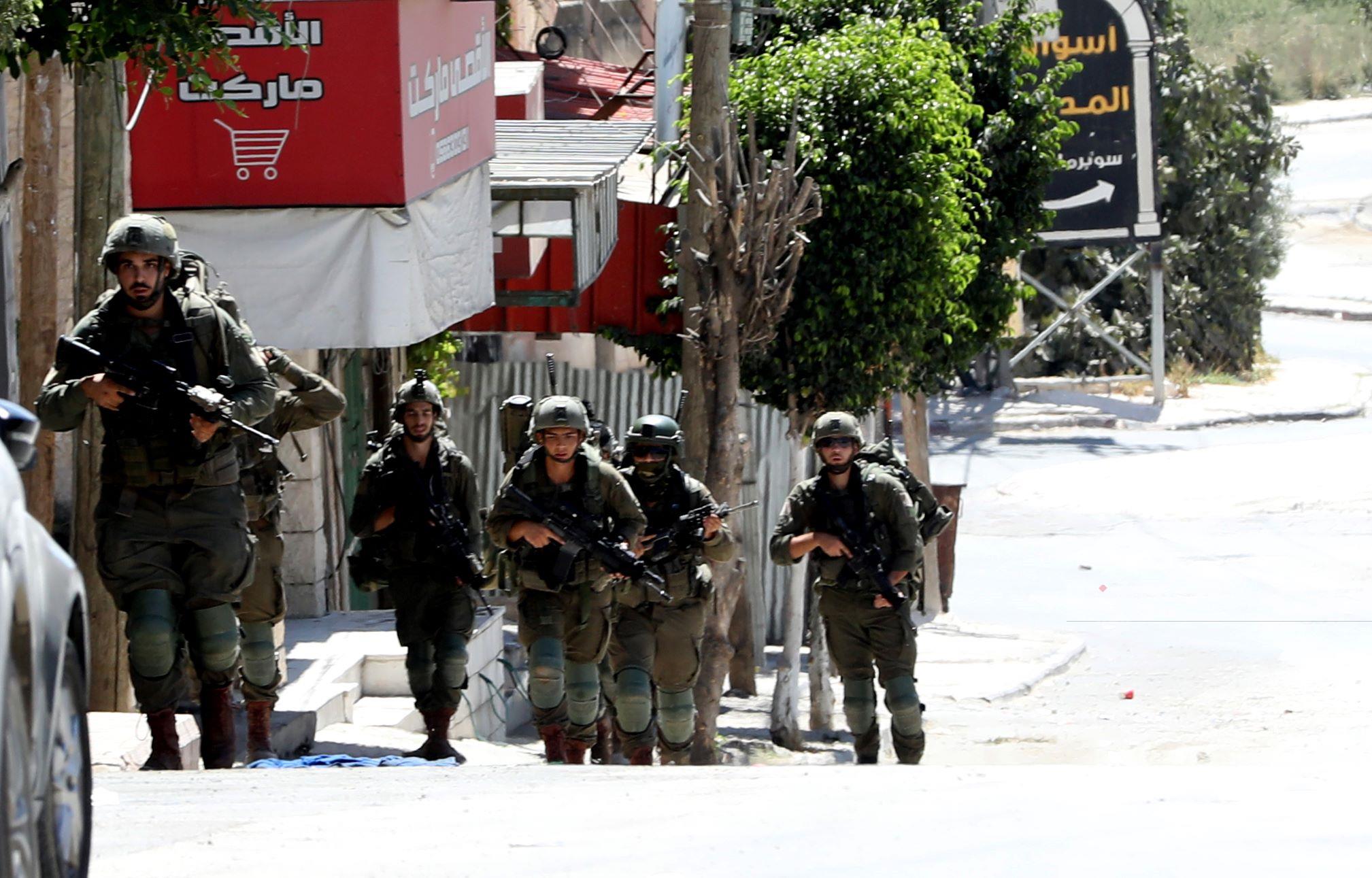 الاحتلال يقتحم مدينة طوباس وبلدة عقابا