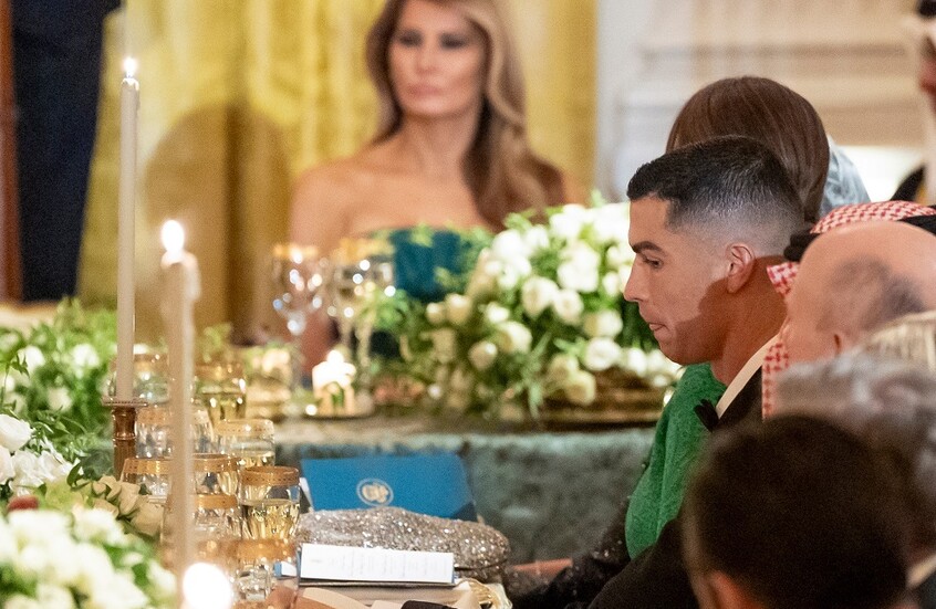 أول رد فعل ..  رونالدو يشارك بمقطع فيديو بعد مقابلته رفقة جورجينا مع ترامب 