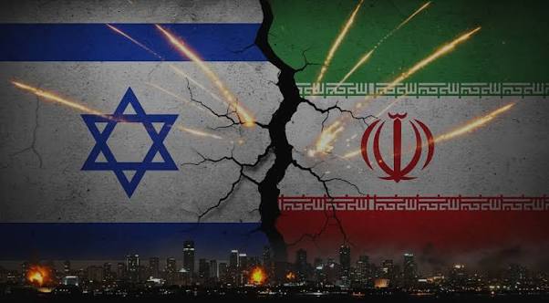 الكشف عن فضيحة كبرى في "إسرائيل" تتعلق بإيران 