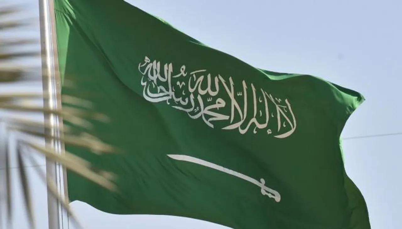 السعودية توضح حقيقة رفع الحظر عن المشروبات الكحولية ..  إليك التفاصيل