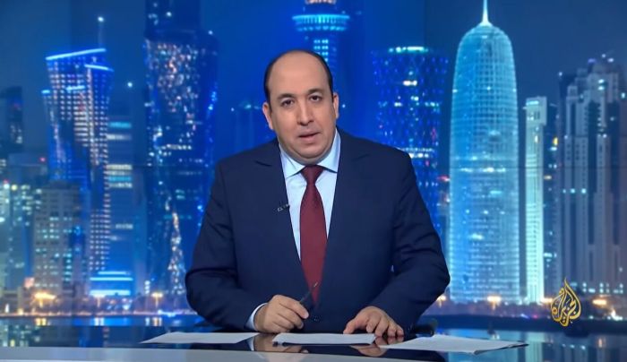 ما التغريدة التي كانت سبب إنهاء عمل عبد الصمد ناصر من قناة الجزيرة؟  ..  فيديو