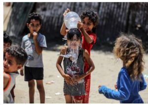 الأونروا: أنباء عن وفاة طفلين على الأقل بسبب الحر في غزة