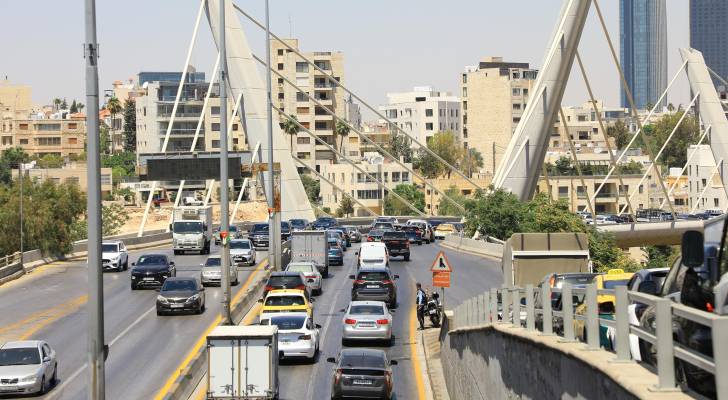 مع بدء احتفالات "التوجيهي" ..  "السير" تهنئ الناجحين وتحذر من هذه المخالفات 