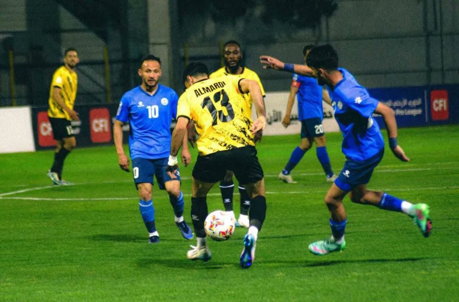 الحسين إربد يتمسك بالصدارة بفوز مثير على الرمثا