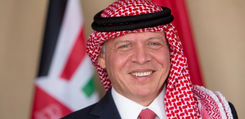 الملك يعود إلى أرض الوطن بعد زيارة إلى السعودية