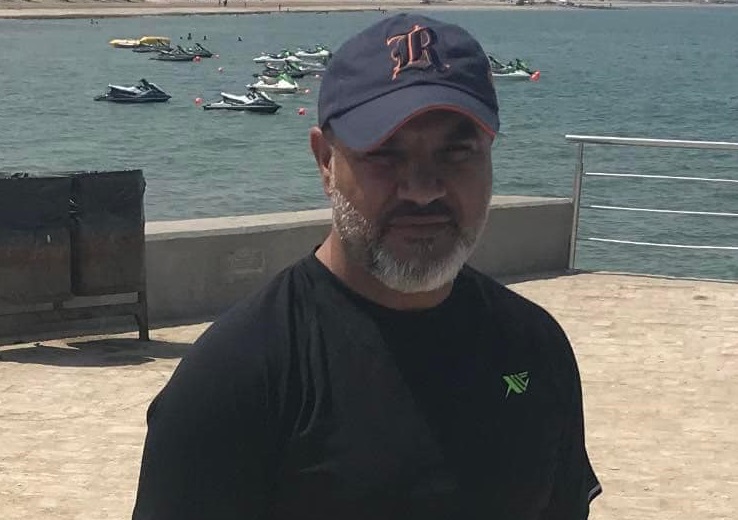 الحزن يخيم على مواقع التواصل بعد وفاة الشاب نضال الحمران غرقًا في عُمان