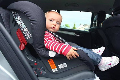  تعرف على نصائح لتأمين الأطفال وحمايتهم داخل السيارة