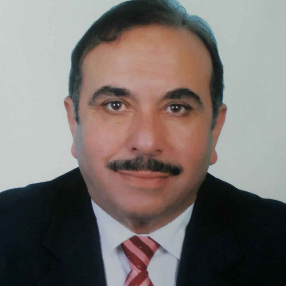 من ينقذ العالقين