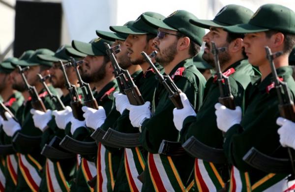 الحرس الثوري الإيراني يصف ترامب "بالشرير والمتهور"