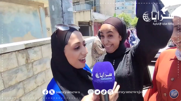 بالفيديو  ..  ارتياح عام بين طلبة "التوجيهي" من أسئلة امتحان الرياضيات الورقة الثانية