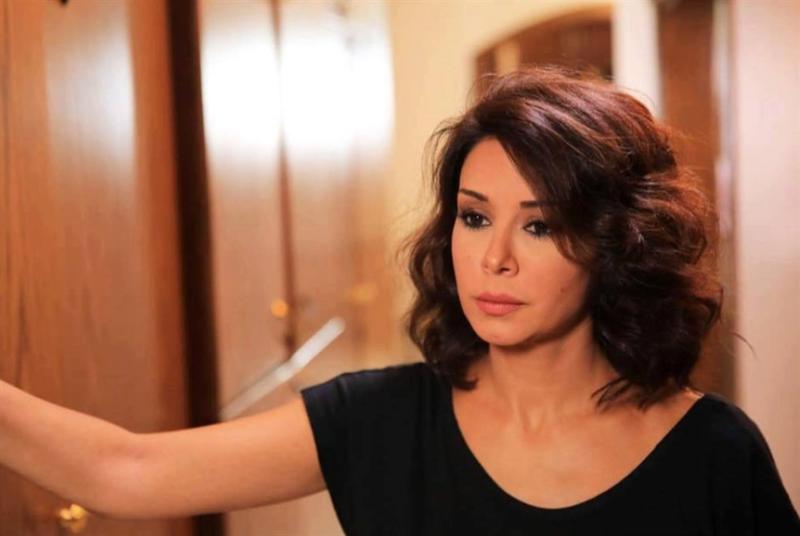 كاريس بشار تكشف "التلاعب" ..  هكذا أخرجت من "دقيقة صمت"