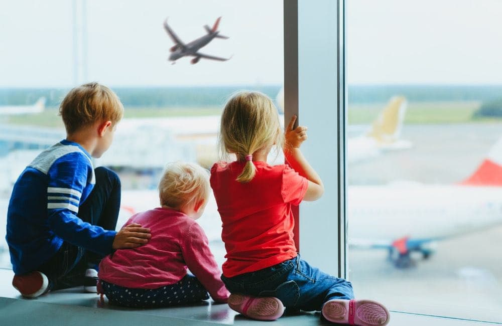 نصائح لرحلة صيفية أكثر إمتاعًا عند السفر مع الأطفال