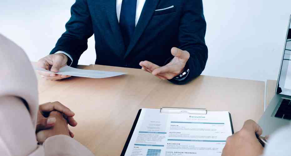 وظائف شاغرة ومدعوون للمقابلات الشخصية  ..  أسماء