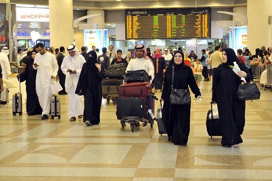 الكويت تقلص أعداد القادمين جوا 80%