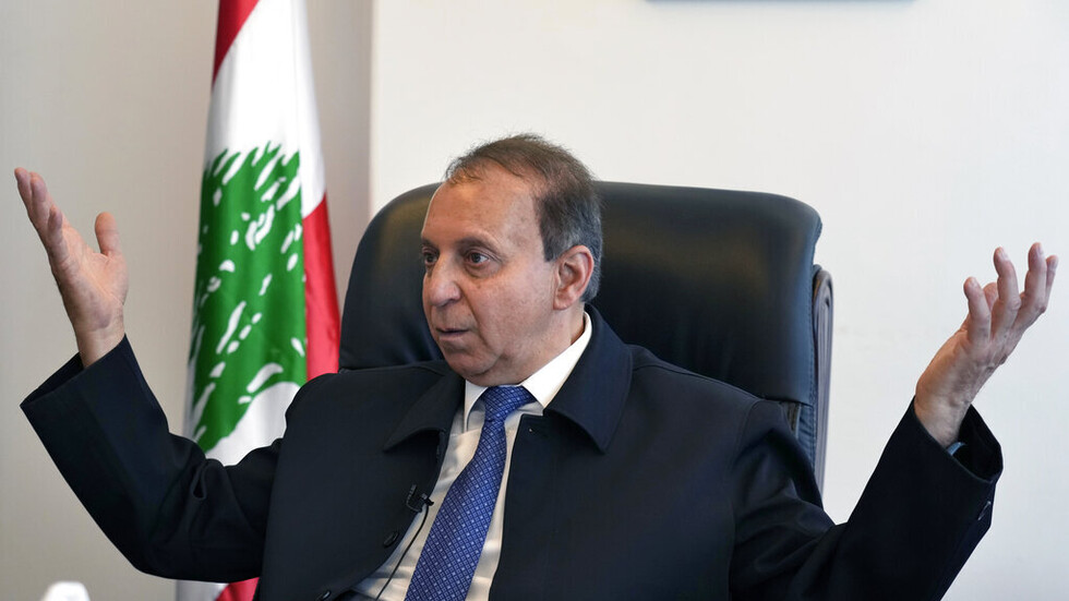 مسؤول لبناني: نأمل في إعادة اللاجئين السوريين إلى وطنهم في غضون أشهر