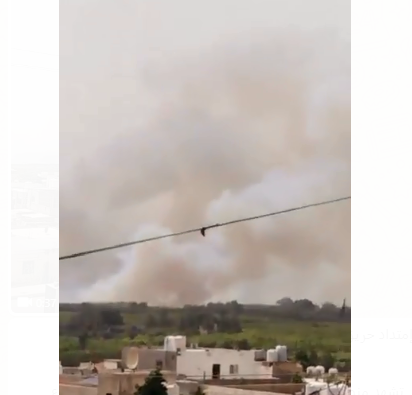 بالفيديو ..  مخاوف من إمتداد حريق كبير داخل الأراضي المحتلة إلى الأراضي الأردنية