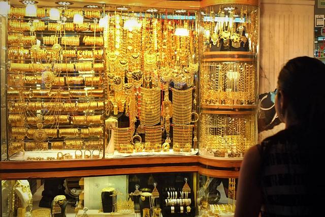 ارتفاع أسعار الذهب بسبب التوترات التجارية العالمية