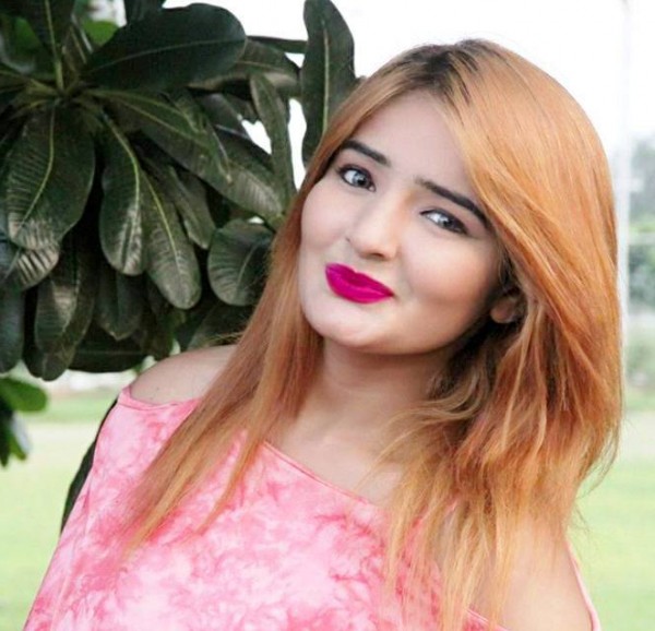 بعد تهديد فنانة عشرينية بالقتل  ..  قضوا عليها بـ7 رصاصات 