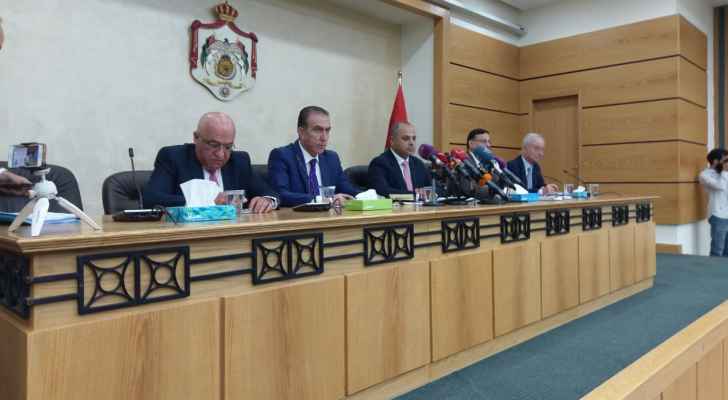  النقباء: قانون الضريبة سيؤثر على الطبقة الفقيرة بشكل كبير  