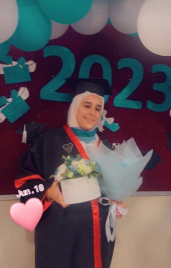 نور الهدى العبيدي ..  مبارك النجاح 