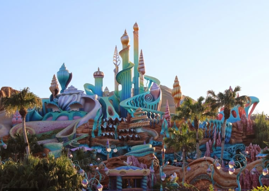 سياحة الطفل: أفضل 10 وجهات مثالية للأطفال حول العالم