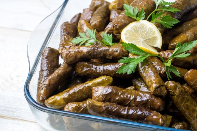 ورق العنب بدبس الرمان