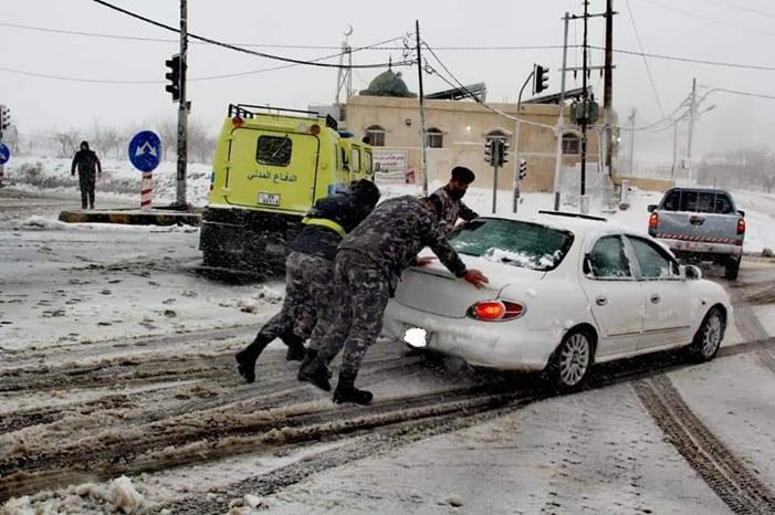 الدوريات الخارجية: جميع طرق سالكة باستثناء طريق رأس النقب