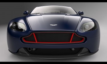 بالصور .. أستون مارتن V8 و V12 Vantage يتسلحان بنسخ Red Bull Racing