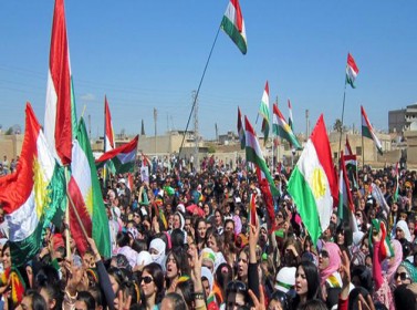 الأكراد يدعون لـ"النفير العام" ضد "الجهاديين" بسورية