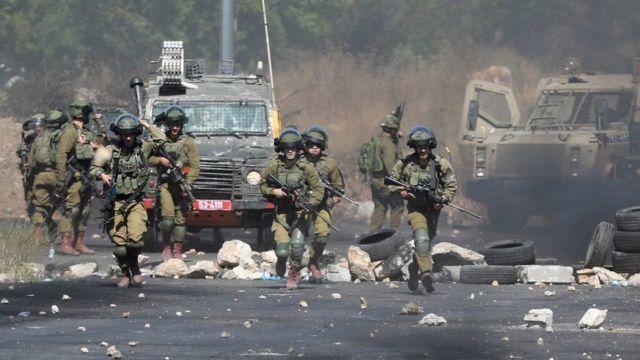الاحتلال يعلن الضفة منطقة عسكرية مغلقة